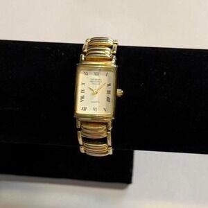 Vintage Giorgio Beverly Hills Gold Tone Watch
